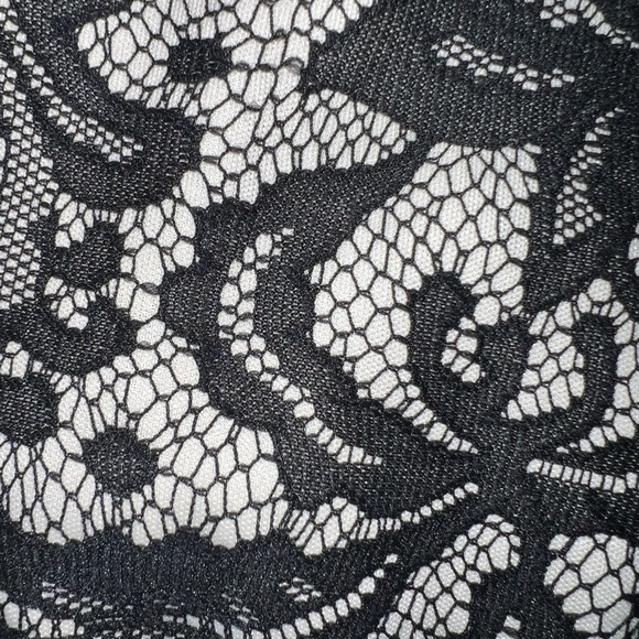 Dress - Picture 4 of 6